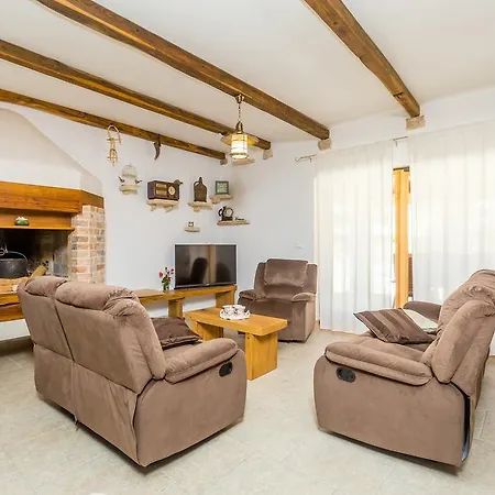 House Hojevica - Kras, Krk Nyaraló *