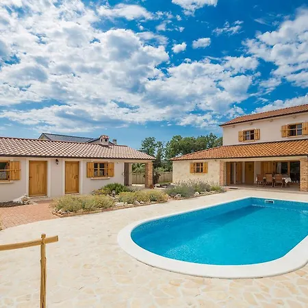 House Hojevica - Kras, Krk Holiday home